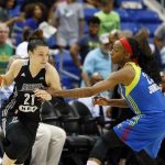 Yakın Doğu’nun WNBA Yıldızı Kayla McBRIDE Kariyer Rekorunu Kırdı Yakın Doğu’nun WNBA Yıldızı Kayla McBRIDE Kariyer Rekorunu Kırdı