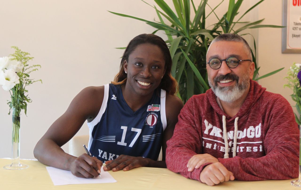 Yakın Doğu Üniversitesi, Essence CARSON’u Transfer Etti
